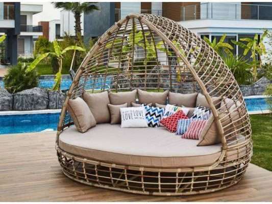 outdoor garden furniture